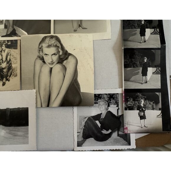 Lot of Vintage Amateur Woman Model Photos, Bikini, Dress Up, Highheels, B&W Pics - Picture 9 of 9